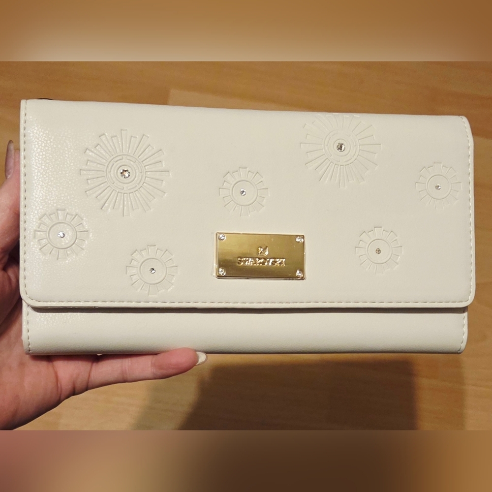 Swarovski Crystals Travel Wristlet Clutch Wallet Gorgeous!